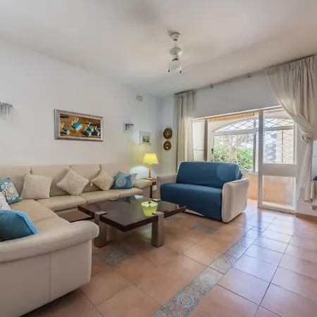 Dolmen Court - 2bed W Pool By Homely Lejlighed *